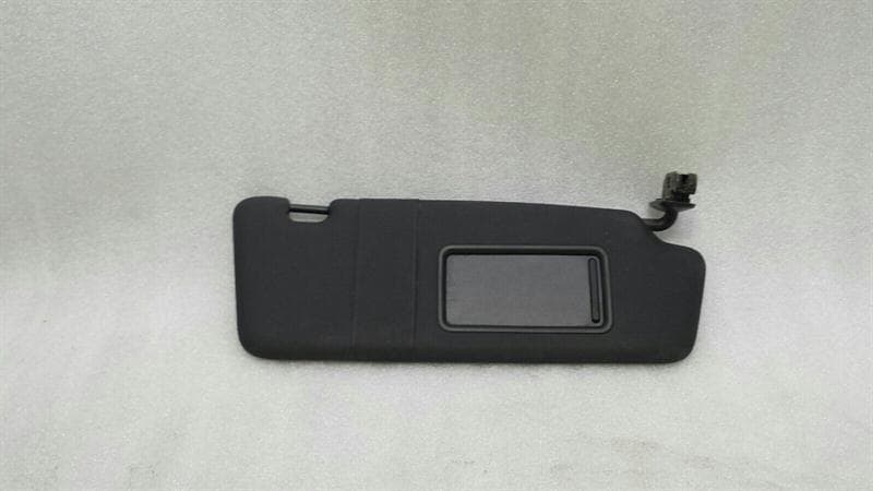 AUDI Audi S3 8P right sun visor 8P1857552 sun visor panel right
