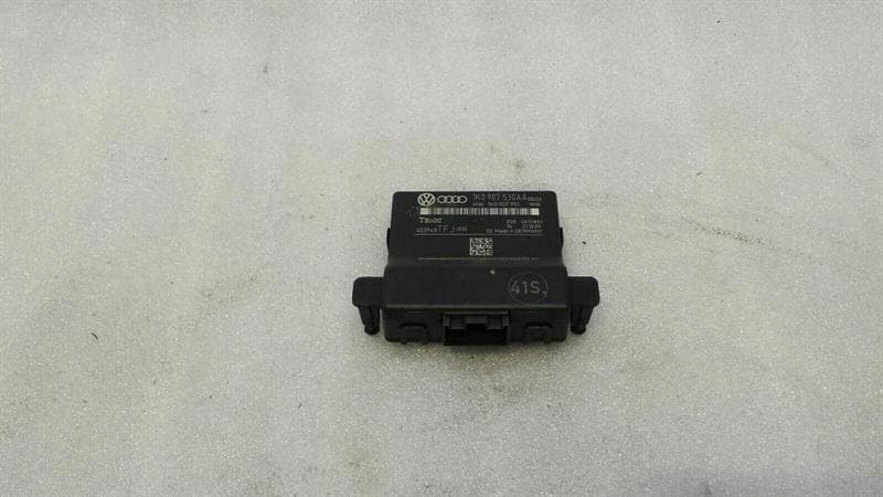 AUDI Audi S3 8P gateway module 1K0907530AA diagnostic interface control unit