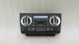 AUDI Audi S3 8P Car Climate Control 8P0820043BL Climate Control Panel — thumbnail 9