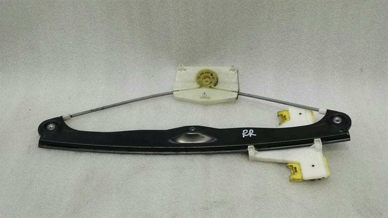 Audi S3 8P right rear door winder window regulator rear right
