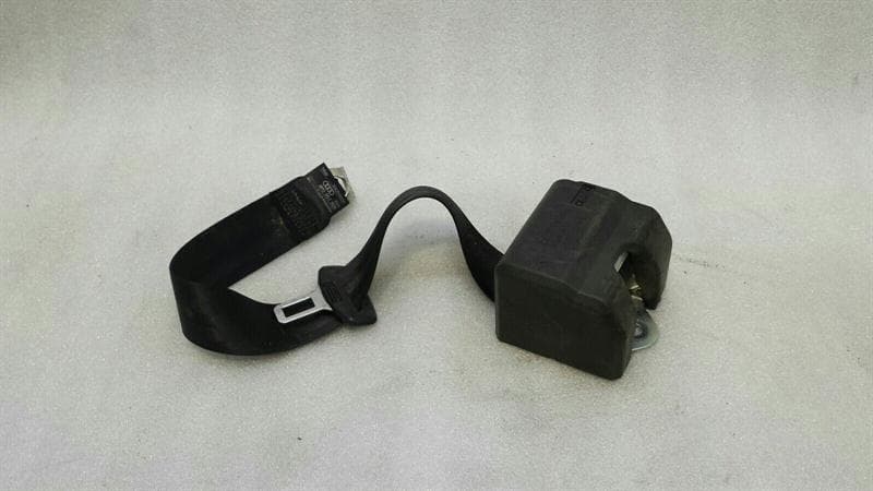 AUDI Audi S3 8P left rear seat belt 8P0857805 seat belt rear left