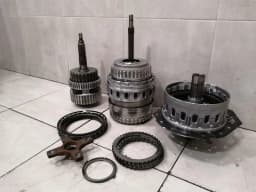 MERCEDES-BENZ Mercedes S-class W221 M156 S63 AMG CL63 V8 Gearbox 7G tronic transmission PARTS 6.2 — thumbnail 4