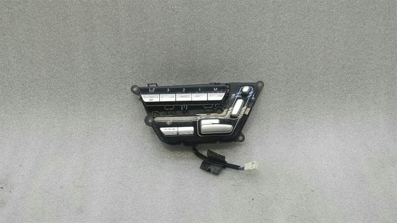 Mercedes CL W216 W221 Right Seat Switch A2218702179 Seat Switch Right