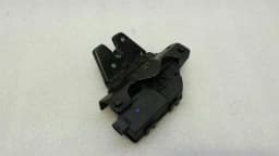 BMW BMW 3 Series E46 E85 E63 E87 E90 boat lock 8196401 tailgate lock — thumbnail 8