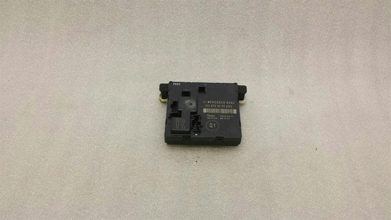 Mercedes E Class W211 Rear Right Door Module A2118703285 Door Control Unit Rear