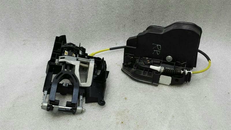 BMW BMW 5 Series F07 GT RRH door lock 7229460 door lock rear right