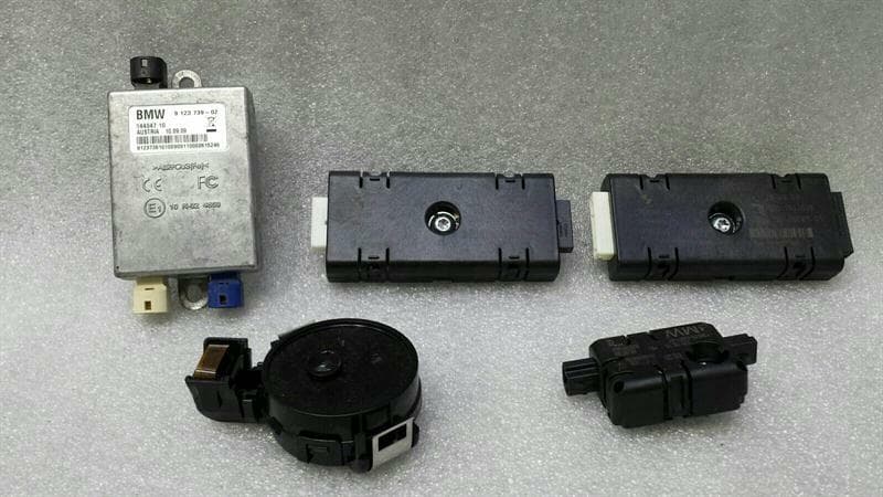 BMW BMW 5 Series F07 GT Aerial / Antenna Set And Rain Sensor 9151773 Antenna Kit