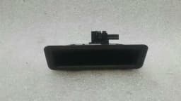 BMW BMW 3 Series E92 rear tailgate switch 7118158 boot lock switch — thumbnail 2