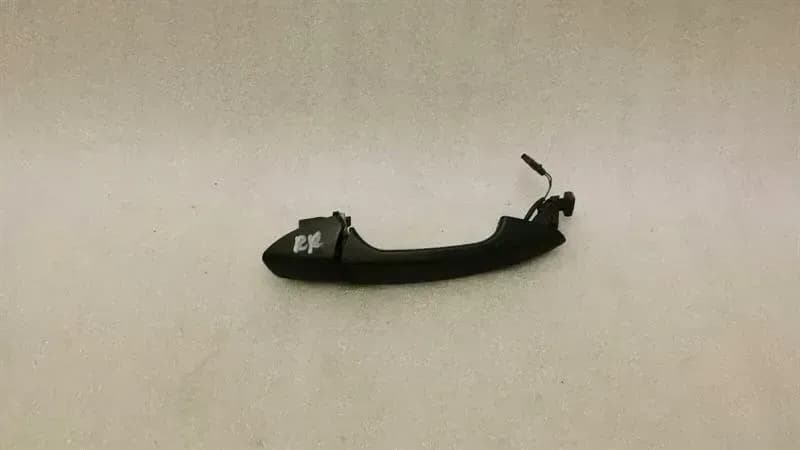 Mercedes S-Class W221 RRH Door Handle A2217600670 Rear Door Handle RE Keyless Go
