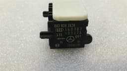 MERCEDES-BENZ Mercedes S-Class W221 W216 Crash Sensor A0038202826 Impact Sensor — thumbnail 3