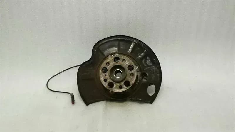Mercedes S-Class W221 RLH Hub A2213502108 Wheel Bearing Housing Rear Left