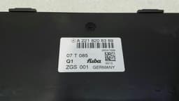 MERCEDES-BENZ Mercedes S-Class W221 Aerial / Antenna Amplifier A2218208389 Antenna Amplifier — thumbnail 6