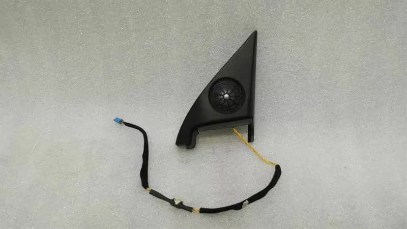 BMW BMW 6 Series E63 Right Tweeter 7009706 Speaker Right Logic7 L7 HK