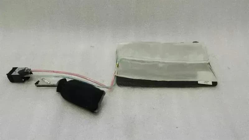 BMW 6 Series E63 left seat lordosis pad 8099007 seat valve pump left