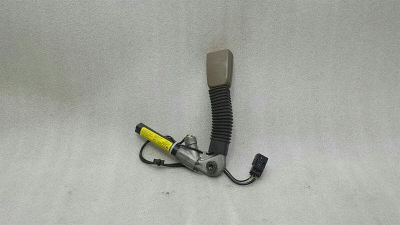 JAGUAR Jaguar S-Type FRH Seatbelt Tensioner 2R83-F61202-AGAMB Seat Belt Tensioner Front Right