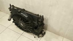 JAGUAR JAGUAR S-type radiator pack C2C27262 radiator package 2.7D diesel V6 — thumbnail 3
