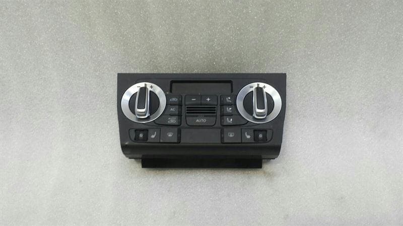 AUDI Audi S3 8P Car Climate Control 8P0820043BN Climate Control Panel