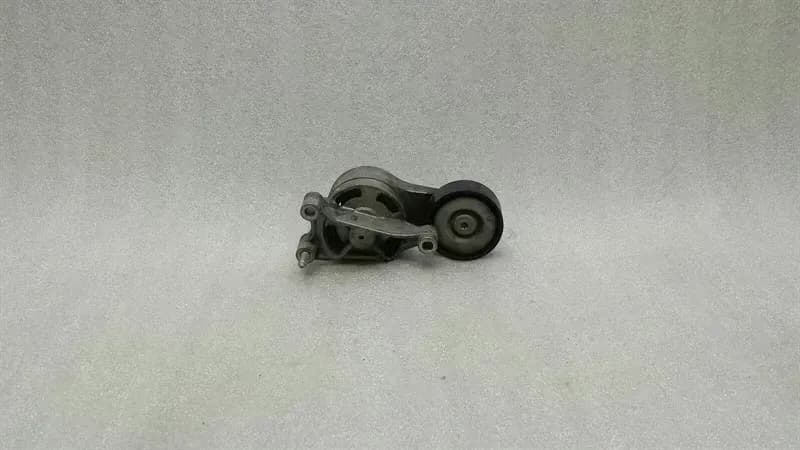 AUDI Audi S3 8P Belt Tensioner 06F903315 Pulley