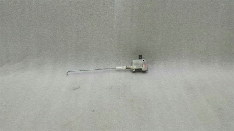 AUDI Audi S3 8P Fuel Cap Actuator 4B9962115C ECU