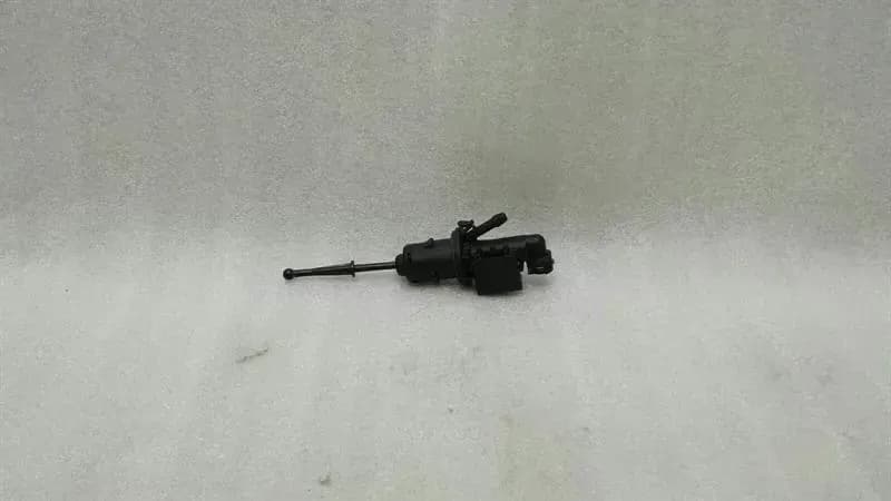 AUDI Audi S3 8P clutch master cylinder 1K0721388T clutch cylinder master cylinder