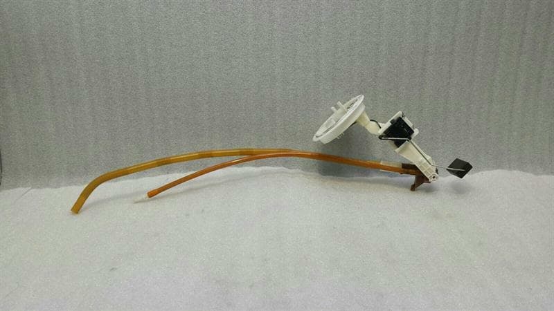 AUDI Audi S3 8P Fuel Transmitter Unit 1L0919673AH Fuel Transmitter