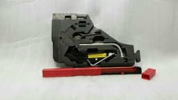 AUDI Audi S3 8P Saver Kit Jack Set Tool Jack — thumbnail 1