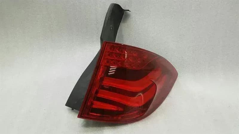 BMW BMW 5 Series F07 GT Right Rear Light 7199646 taillight rear right USA