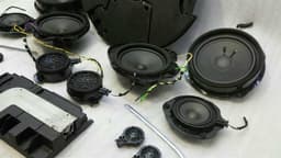 AUDI Audi S3 8V Speaker 8V0035465D Speaker Set Set Bang&Olufsen B&O — thumbnail 4