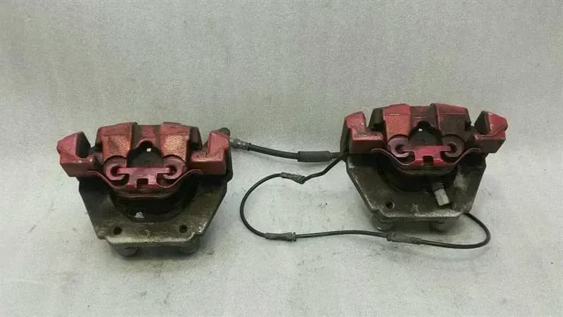 BMW BMW 5 Series F07 F01 Rear Brake Caliper Set 6786832 Rear Brake Set 550i 750i