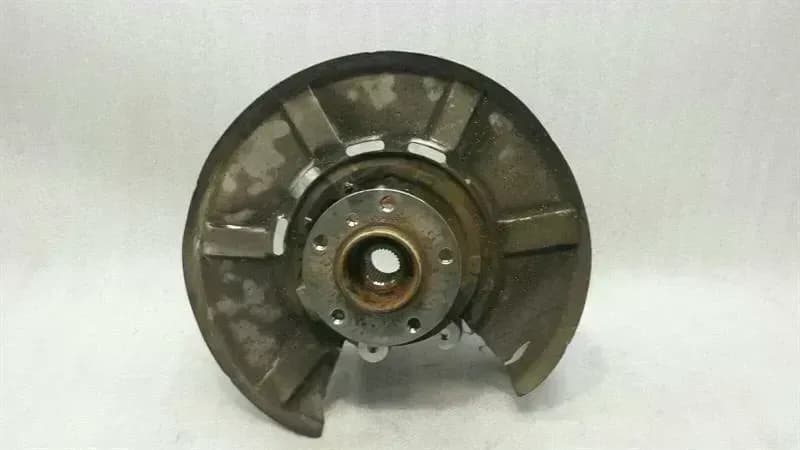 BMW BMW 5 Series F07 GT Right Rear Hub 6796510 Wheel Bearing Housing Rear Right