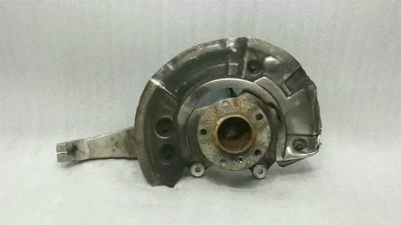 BMW BMW 5 Series F07 GT Right Front Hub 6775768 wheel bearing housing front right