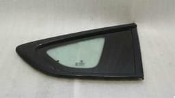 BMW BMW 5 Series F07 GT Right Rear 1/4 Glass 7197898 Door Window 1/4 Rear Right — thumbnail 4