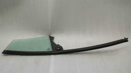 BMW BMW 5 Series F07 GT Right Rear 1/4 Glass 7197886 Door Glass 1/4 Rear Right. — thumbnail 5