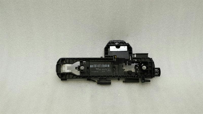 Mercedes E Class W212 Rear Right Handle Carrier A2047602434 Interior Door Handle