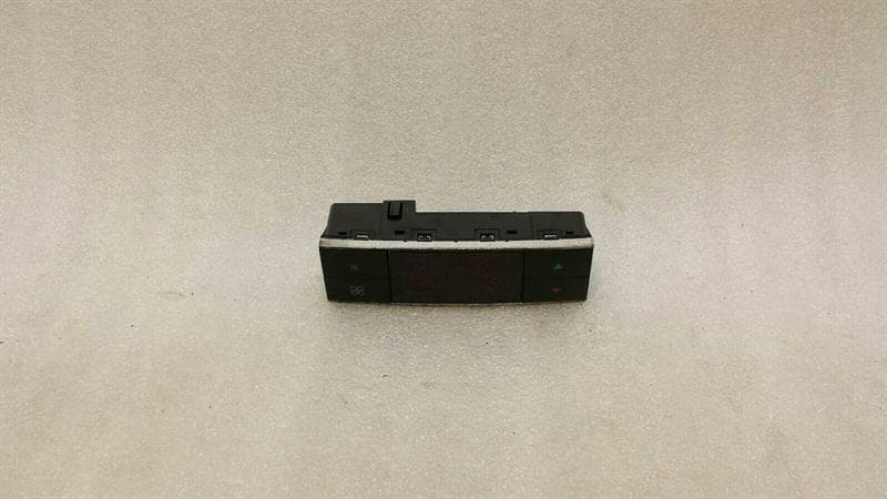 MERCEDES-BENZ Mercedes W204 W212 Rear Auto Climate Control A2048303290 Climate Control Panel Rear