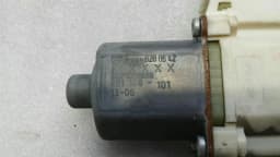 MERCEDES-BENZ Mercedes E Class W212 Door Window Motor A2048200642 Window Regulator Motor — thumbnail 6