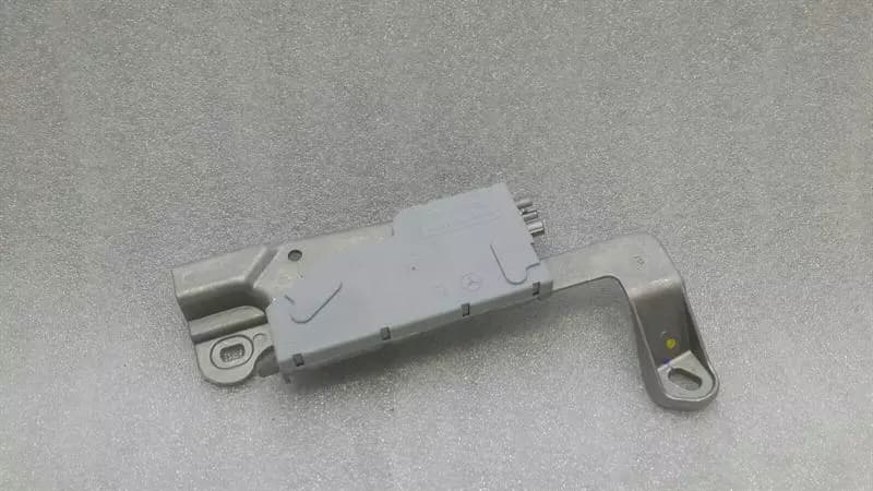 MERCEDES-BENZ Mercedes CLS W219 Aerial / Antenna A2118270642 Antenna