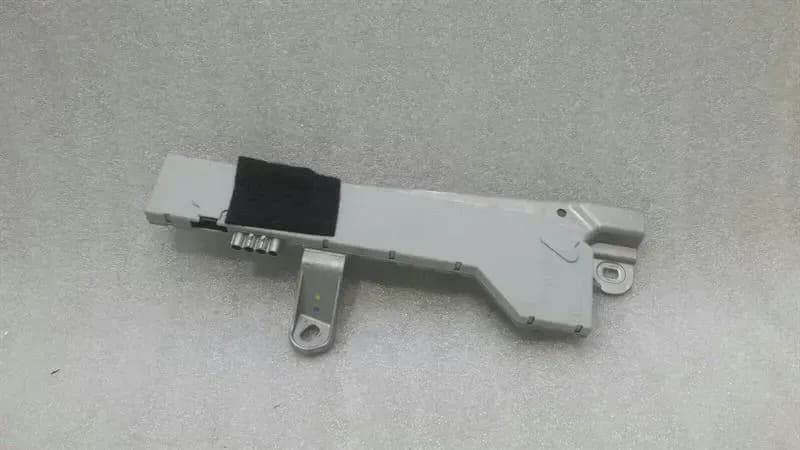 Mercedes CLS W219 Aerial / Antenna A2198200189 Antenna