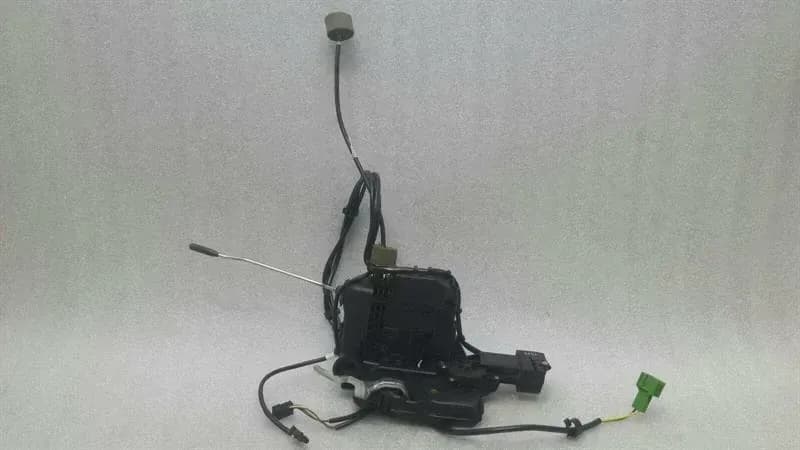 MERCEDES-BENZ Mercedes CLS W219 FRH door lock A2197200835 door lock front right keyless go
