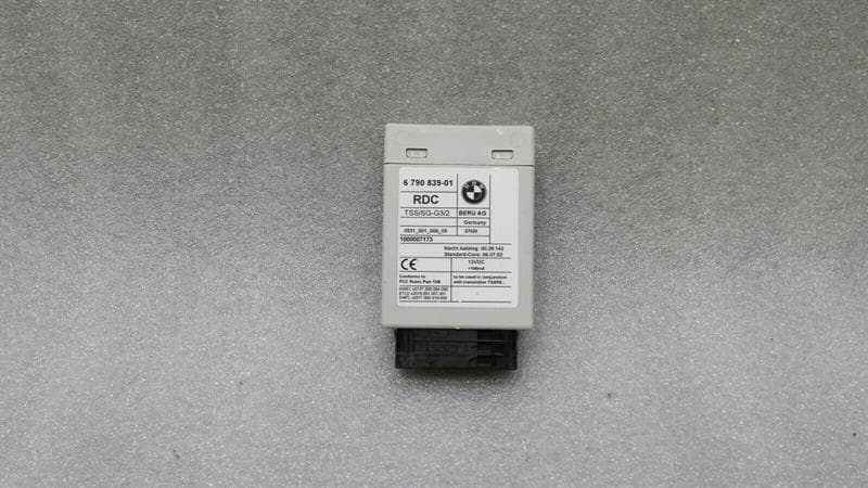 BMW BMW 5 Series F07 GT Electronic Module 6790839 Control Unit Tyre Pressure Module