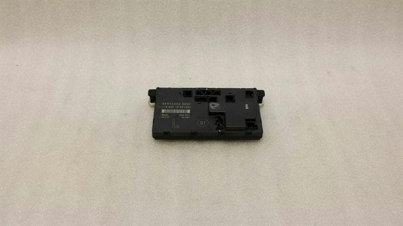 MERCEDES-BENZ Mercedes CLS W219 front left door module A2198201926 door control unit front Li