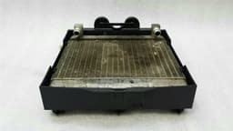 BMW BMW 5 Series F07 GT Engine Oil Cooler 7572542 Oil Cooler Cooler 550i V8 — thumbnail 9