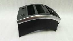 BMW BMW 5 Series F07 GT Rear Air Vent With Seat Heating 9181090 Ventilation Grille — thumbnail 4