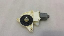 MERCEDES-BENZ Mercedes E Class W212 RLH Door Window Motor A2048200542 Window Regulator Motor HL — thumbnail 2