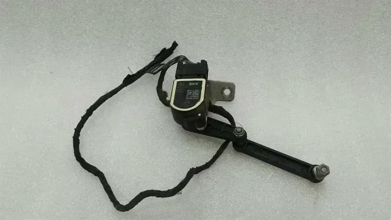 BMW BMW 5 Series F07 GT Rear Right Level Sensor 6788574 Level Sensor Rear Right