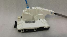 MERCEDES-BENZ Mercedes E Class W212 RRH door lock A0997300635 door lock rear right — thumbnail 6