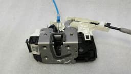 MERCEDES-BENZ Mercedes E Class W212 RLH door lock A0997300535 door lock rear left — thumbnail 3