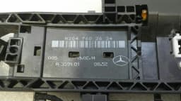 MERCEDES-BENZ Mercedes W204 W212 door handle carrier A2047602634 door handle carrier front right — thumbnail 2