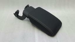 AUDI Audi RS4 S4 A4 8K armrest middle armrest armrest leather leather crest — thumbnail 2