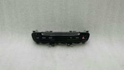 MERCEDES-BENZ Mercedes C Class W205 CD Player Switch A2059053601 Audio Switch — thumbnail 6